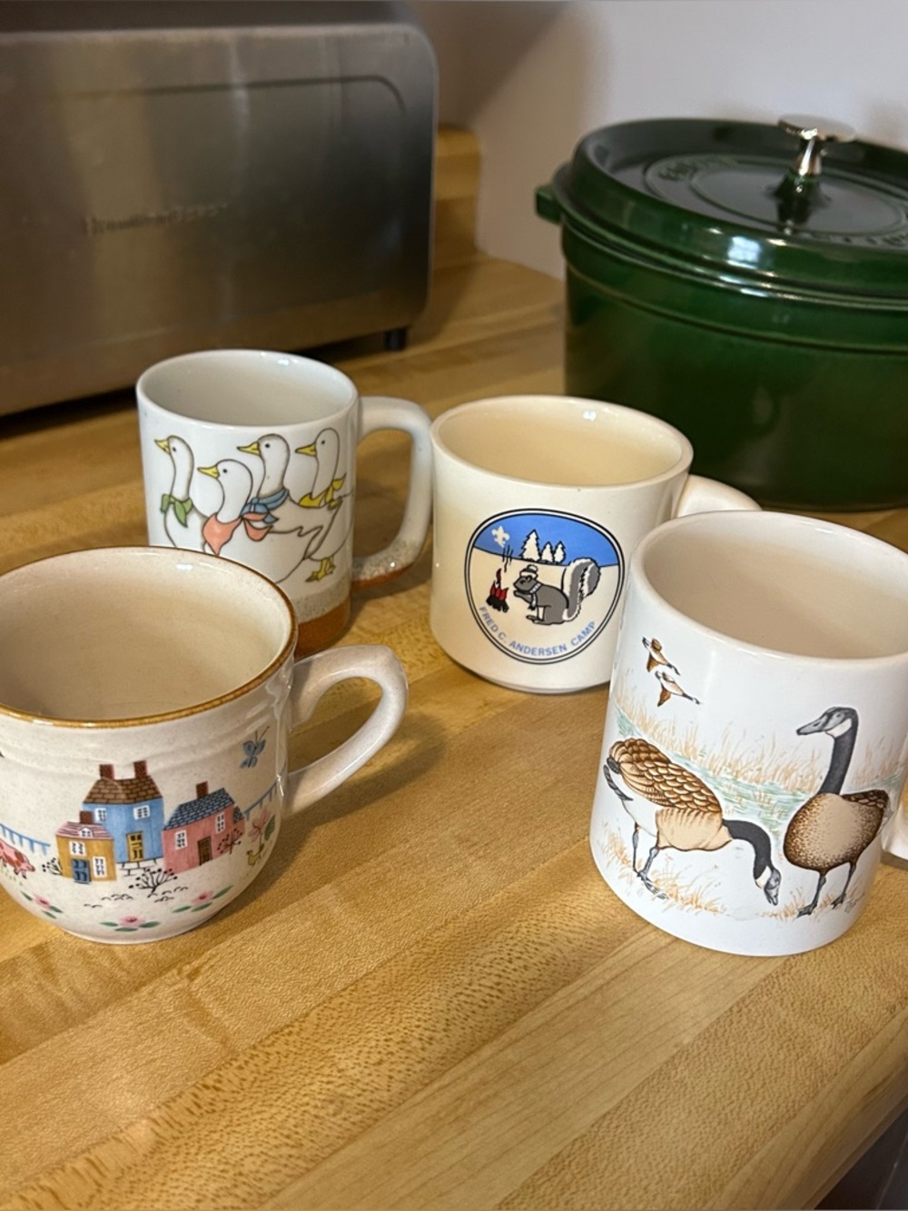 Vintage Mug Set of 4